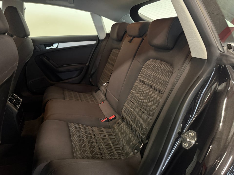 Audi A5 1,8 TFSi 144 S-line Sportback Multitr. 5d