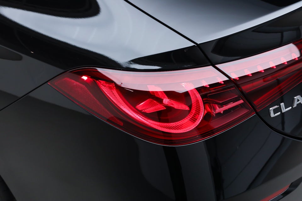 Mercedes CLA250+ EQ AMG Advance Plus 4d