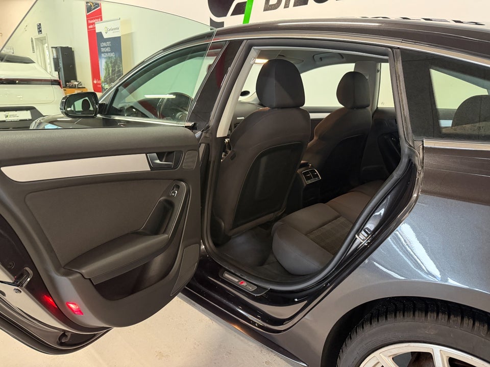 Audi A5 1,8 TFSi 144 S-line Sportback Multitr. 5d