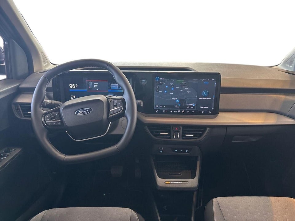 Ford E-Tourneo Courier 46 Titanium