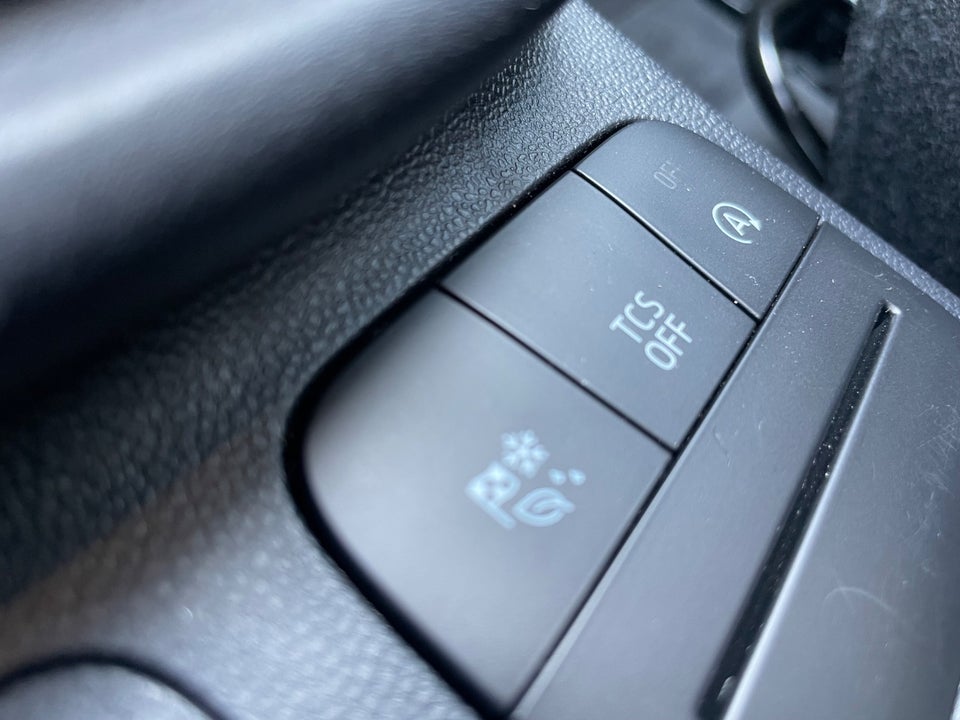 Ford Puma 1,0 EcoBoost mHEV Titanium DCT 5d