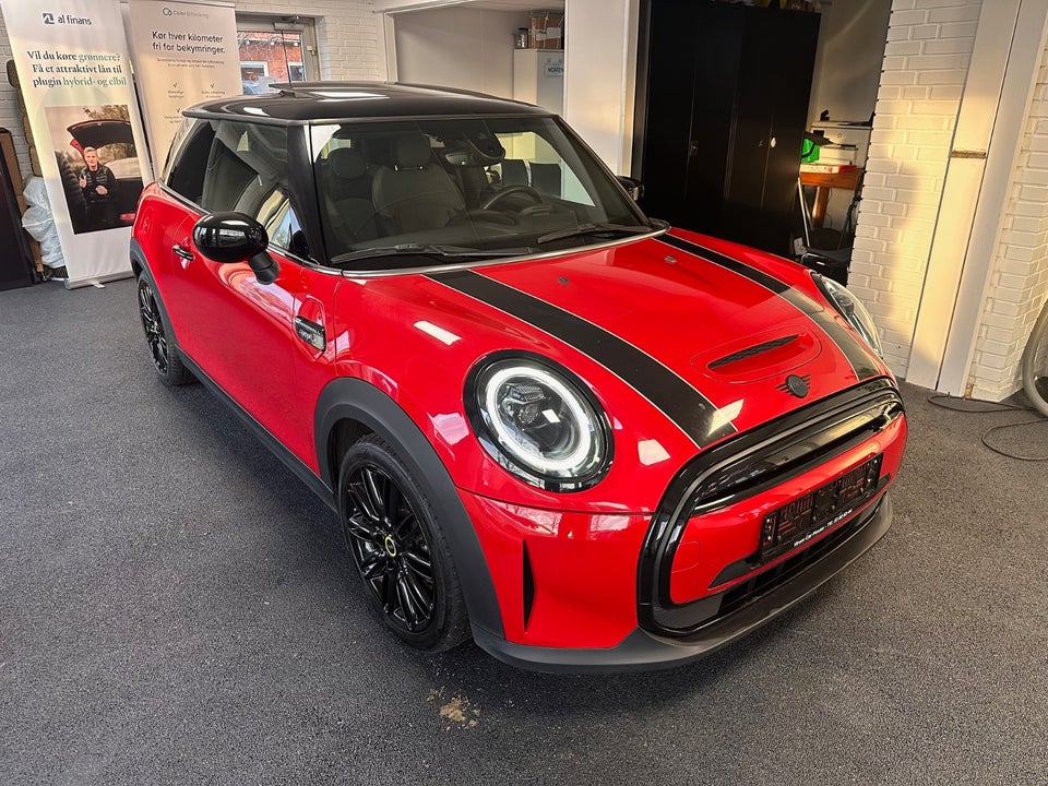 MINI Cooper SE Camden Edition 3d