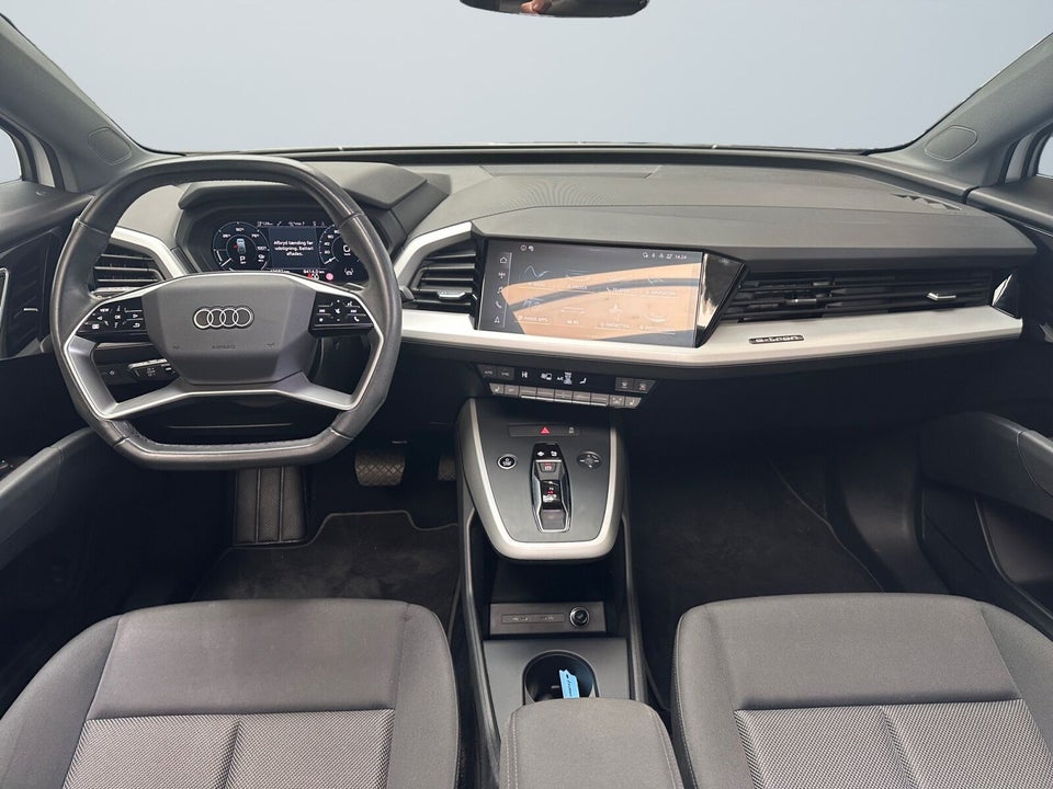 Audi Q4 e-tron 40  5d