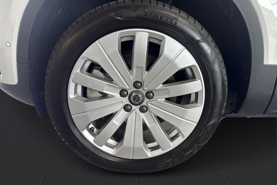 Volvo EX40 Extended Range Core 5d