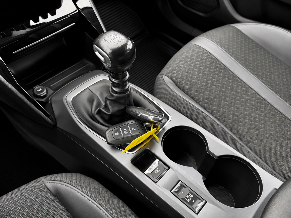 Peugeot 2008 1,2 PureTech 130 Allure 5d