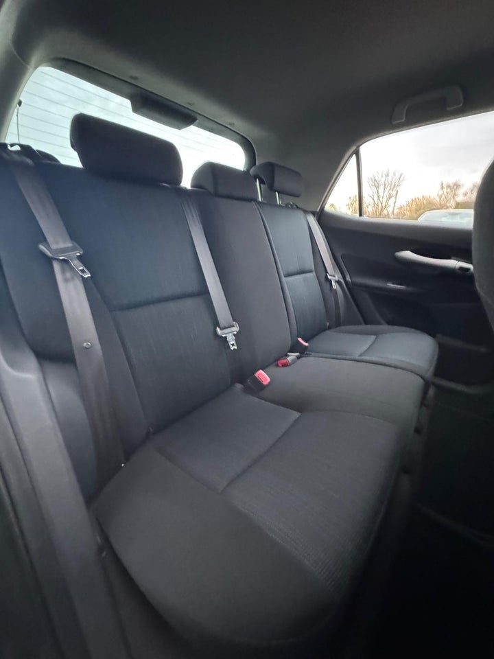 Toyota Auris 1,3 T2 5d