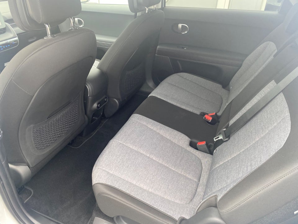 Hyundai Ioniq 5 77 Essential 5d