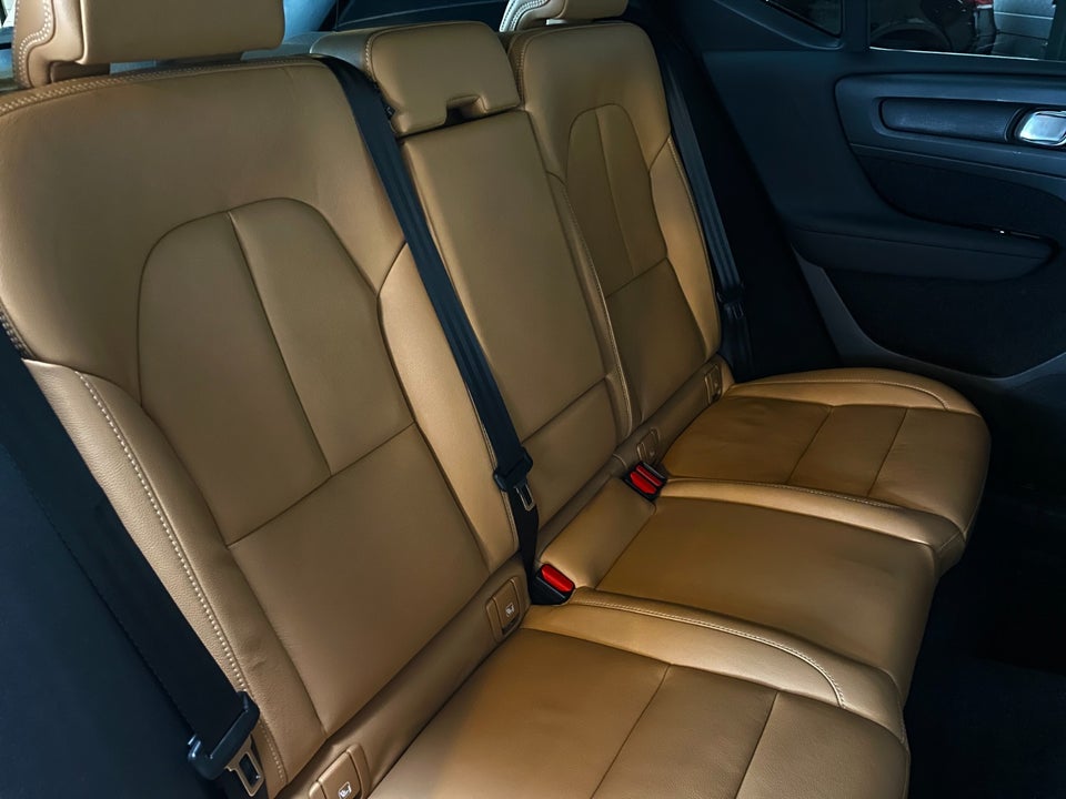 Volvo XC40 1,5 T5 ReCharge Inscription aut. 5d