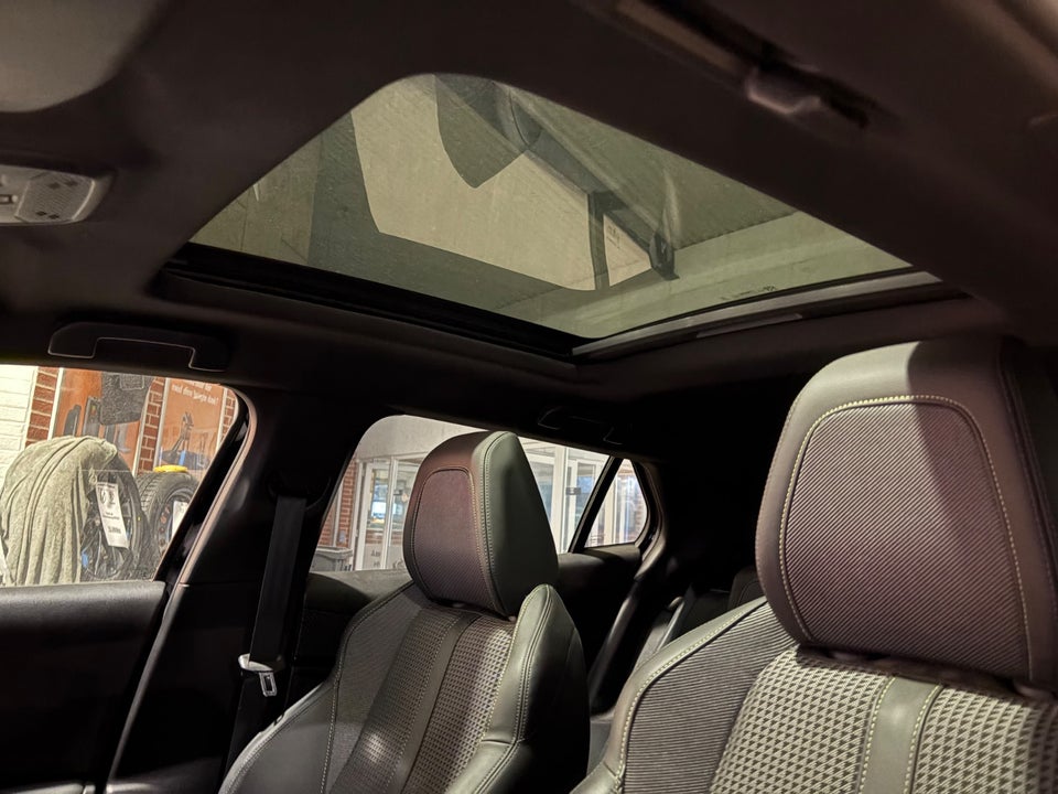 Peugeot e-2008 50 GT 5d