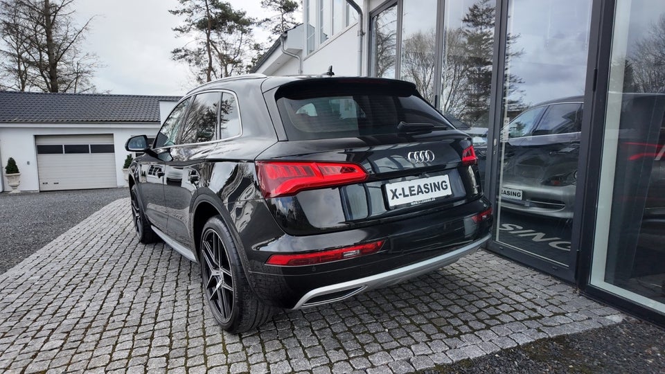 Audi Q5 2,0 TFSi 252 quattro S-tr. 5d