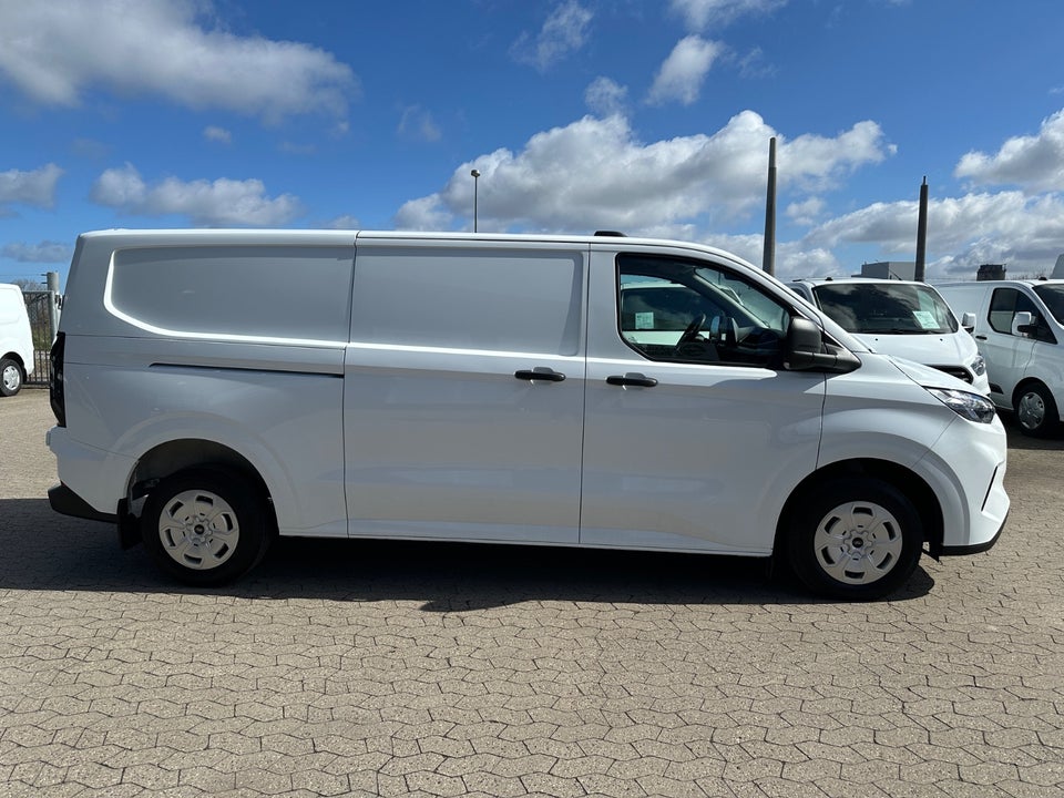 Ford Transit Custom 300 L2 2,0 EcoBlue Trend aut.