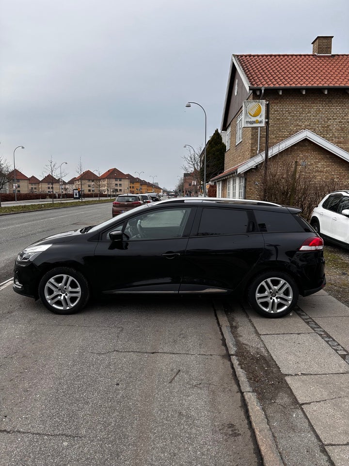 Renault Clio IV 0,9 TCe 90 Zen Sport Tourer 5d