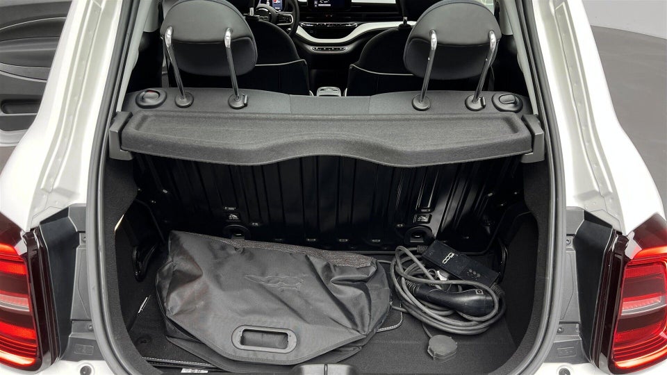 Fiat 500e 24 Action 3d