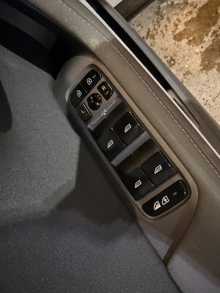 Polestar 2 Long Range 5d