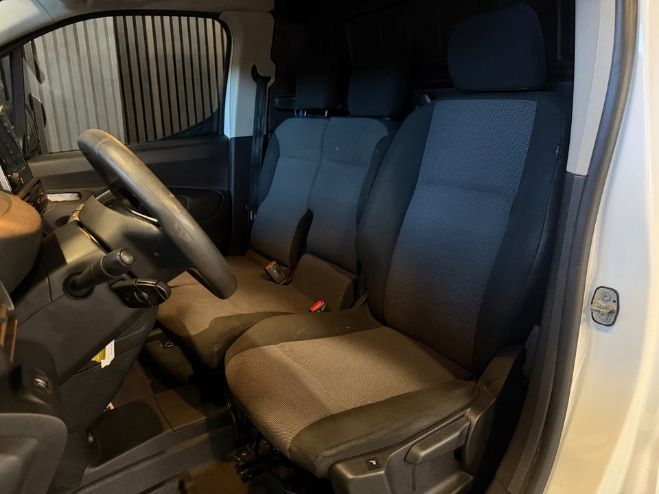 Peugeot Partner 1,5 BlueHDi 100 L1V1 Ultimate Van