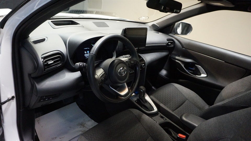 Toyota Yaris Cross 1,5 Hybrid Style Tech+ e-CVT 5d