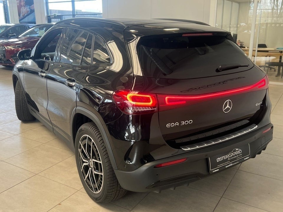 Mercedes EQA300 AMG Line 4Matic 5d