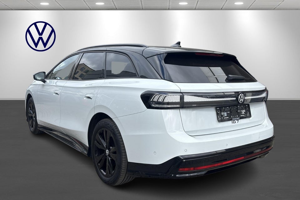 VW ID.7 86 Style S+ Tourer 5d