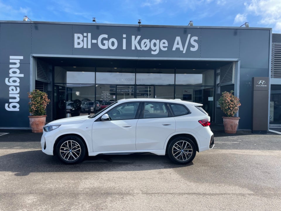 BMW iX1 eDrive20 M-Sport 5d