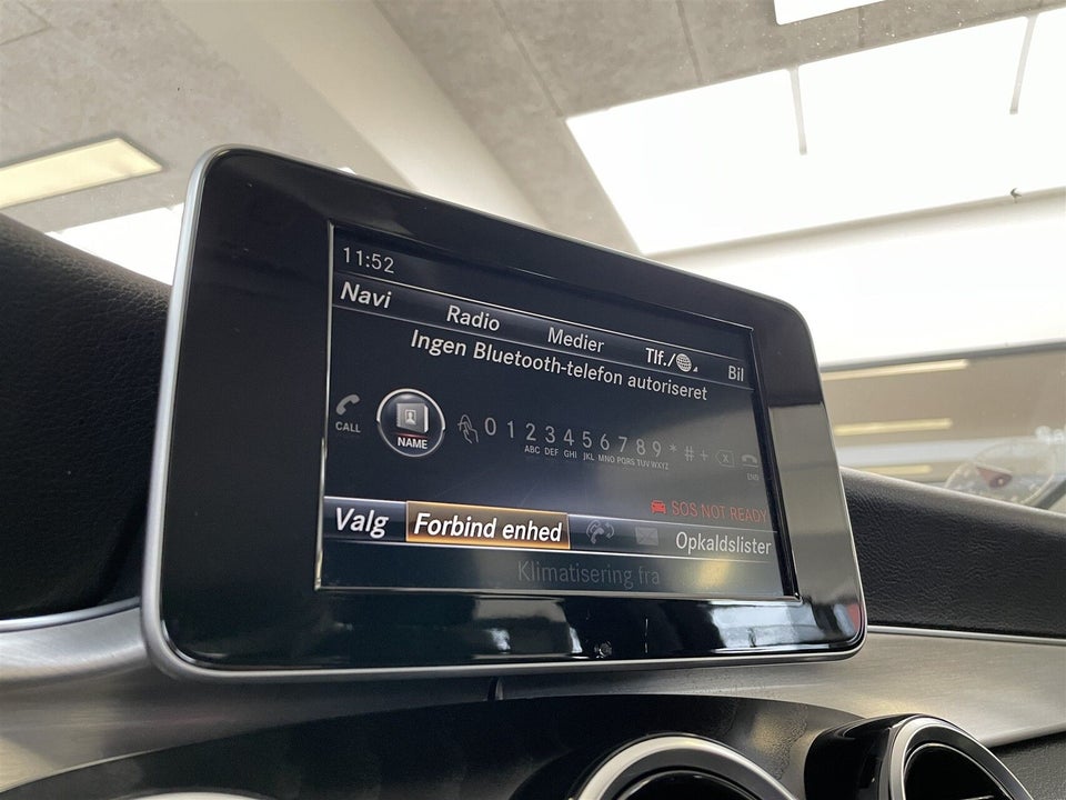 Mercedes C220 d 2,2 Progressive stc. aut. 5d