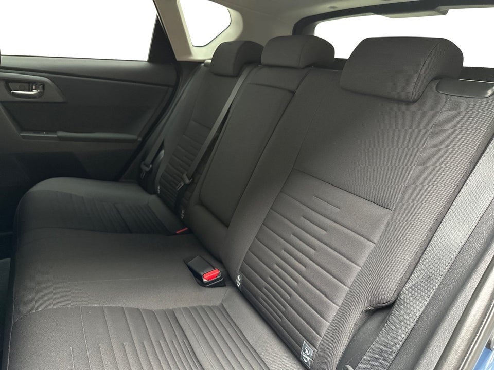 Toyota Auris 1,8 Hybrid H2 Comfort CVT 5d