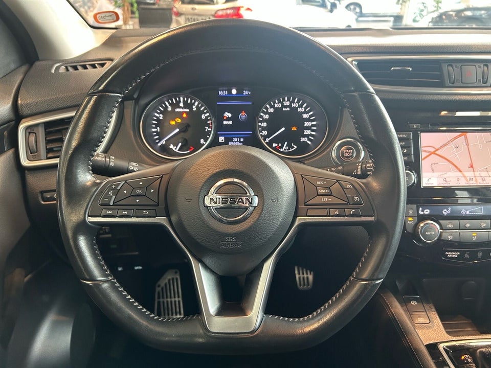 Nissan Qashqai 1,3 Dig-T 160 N-Connecta DCT 5d