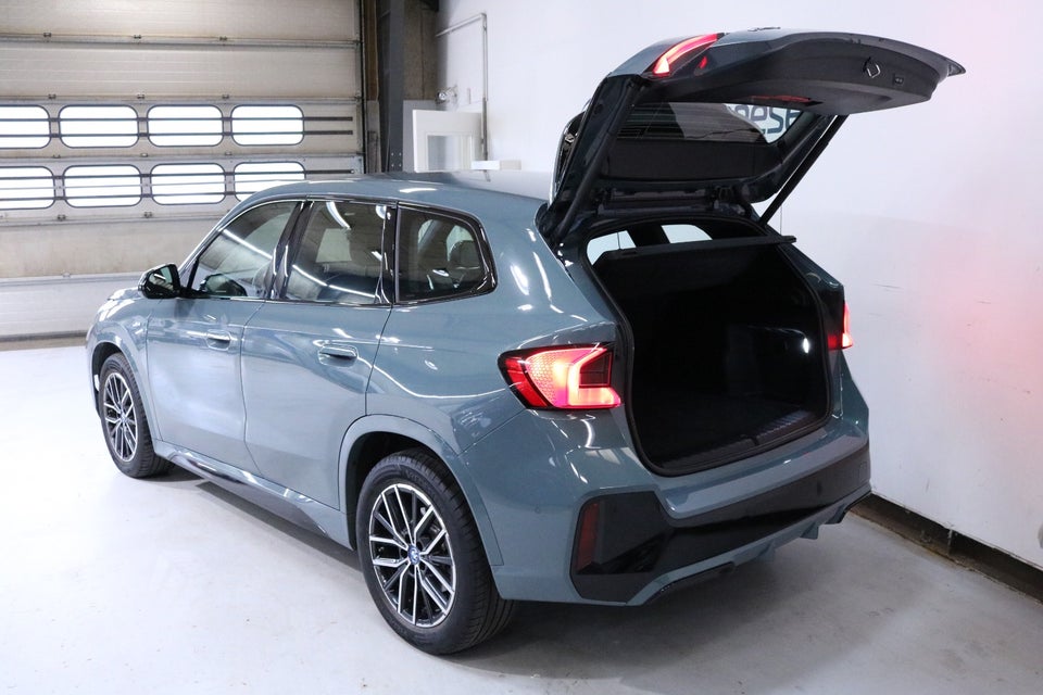 BMW iX1 eDrive20 M-Sport 5d
