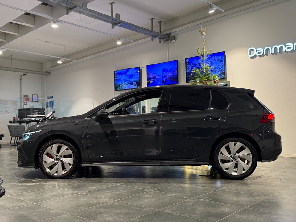 VW Golf VIII 1,4 GTE DSG 5d