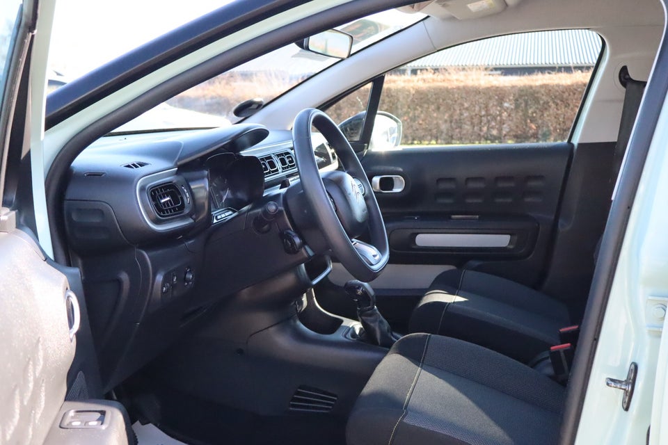 Citroën C3 1,2 PureTech 83 Shine 5d