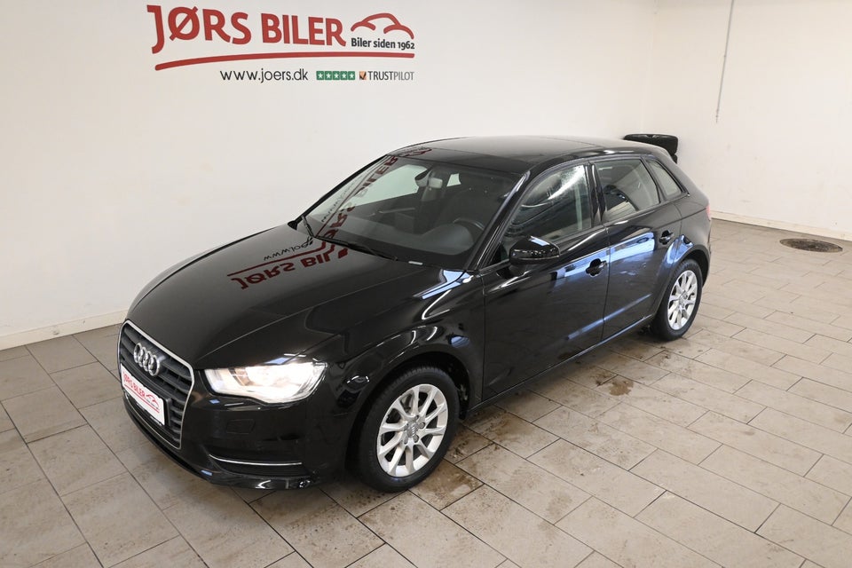 Audi A3 1,4 TFSi 150 Attraction Sportback 5d