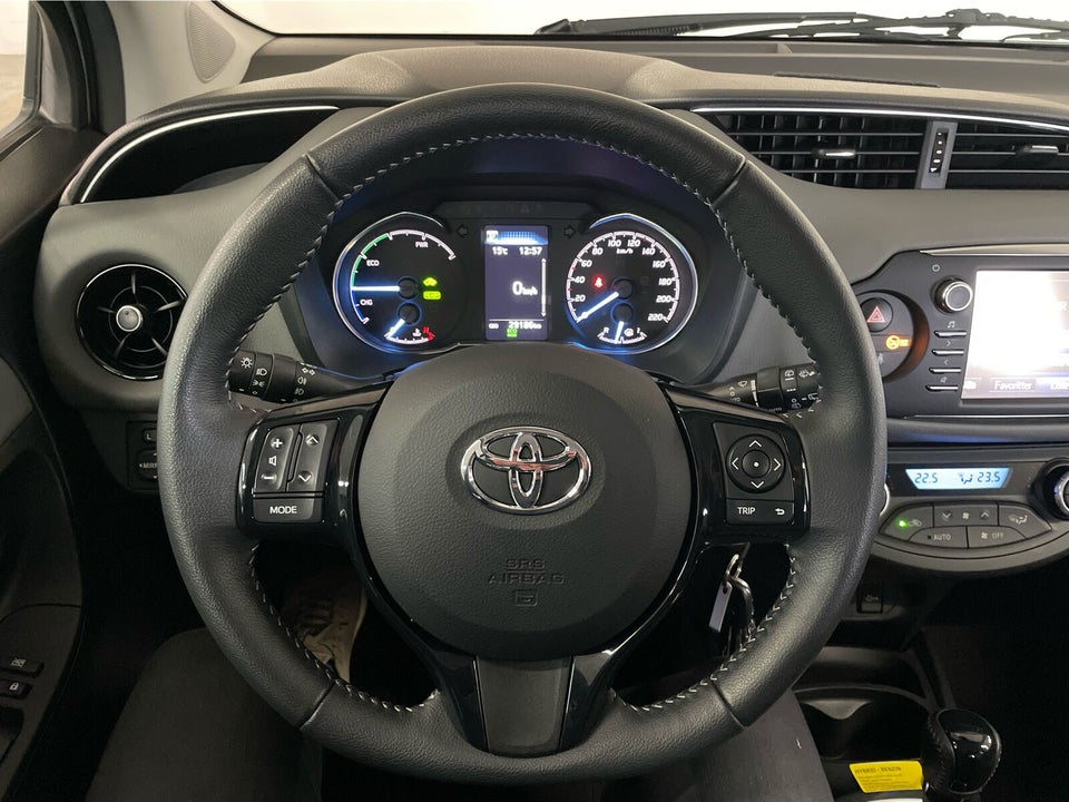 Toyota Yaris 1,5 Hybrid H2 e-CVT 5d