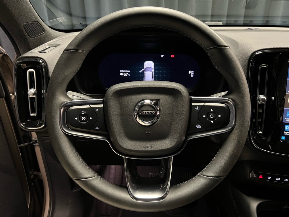 Volvo XC40 P6 ReCharge Plus 5d