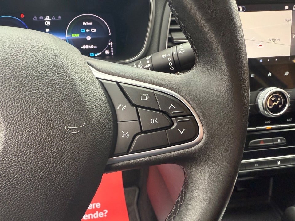 Renault Megane IV 1,6 E-Tech Sport Tourer 5d