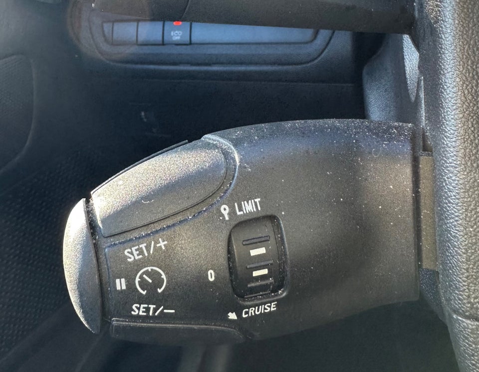 Peugeot 208 1,2 PureTech 82 Allure+ 5d