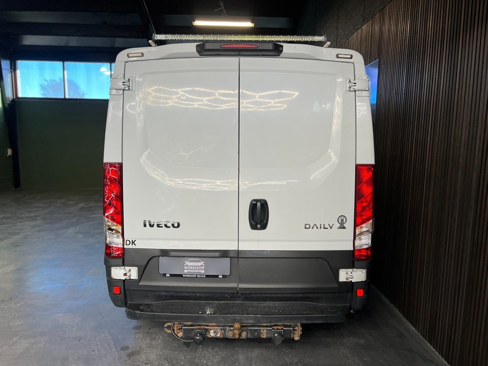 Iveco Daily 2,3 35C13 12m³ Van