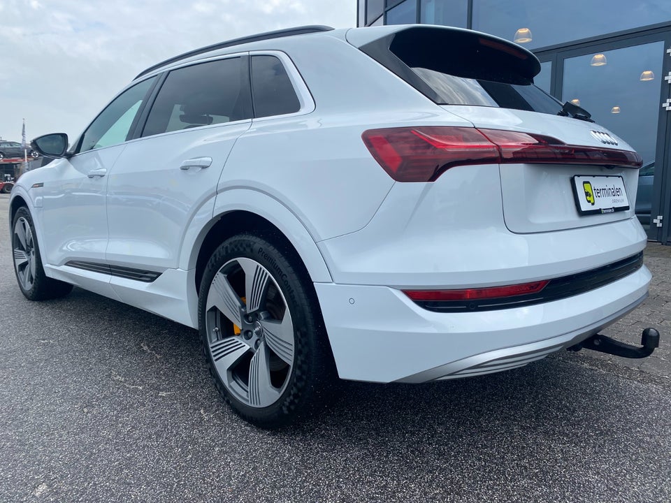 Audi e-tron 55 Advanced quattro 5d