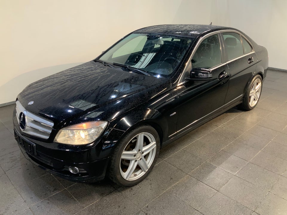 Mercedes C200 2,2 CDi BE 4d