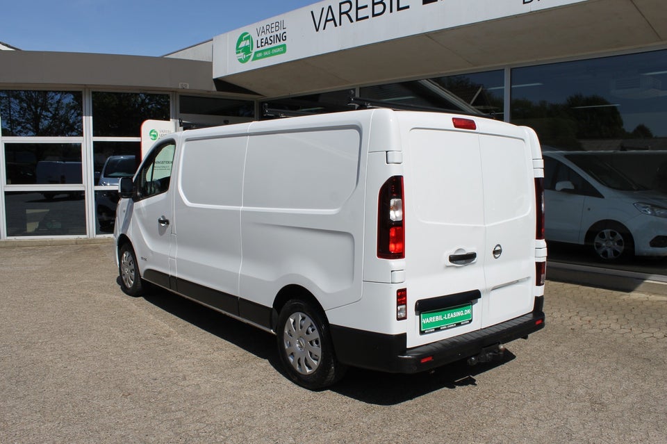 Nissan NV300 1,6 dCi 125 L2H1 Working Star