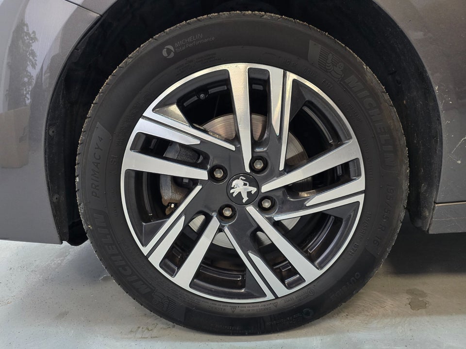 Peugeot 208 1,2 PureTech 100 Allure Grand 5d