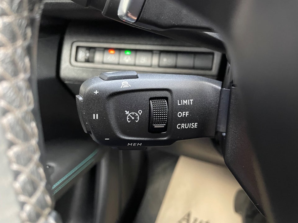 Peugeot 3008 1,6 Hybrid Allure EAT8 5d