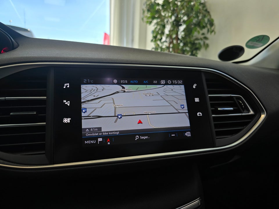 Peugeot 308 1,5 BlueHDi 130 Prestige SW 5d