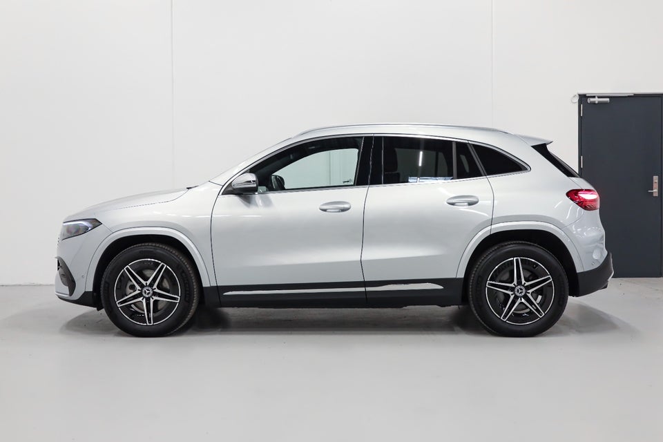 Mercedes EQA250+ AMG Advance 5d
