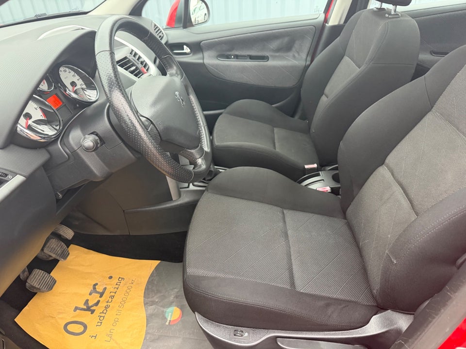 Peugeot 207 1,6 VTi S16 5d