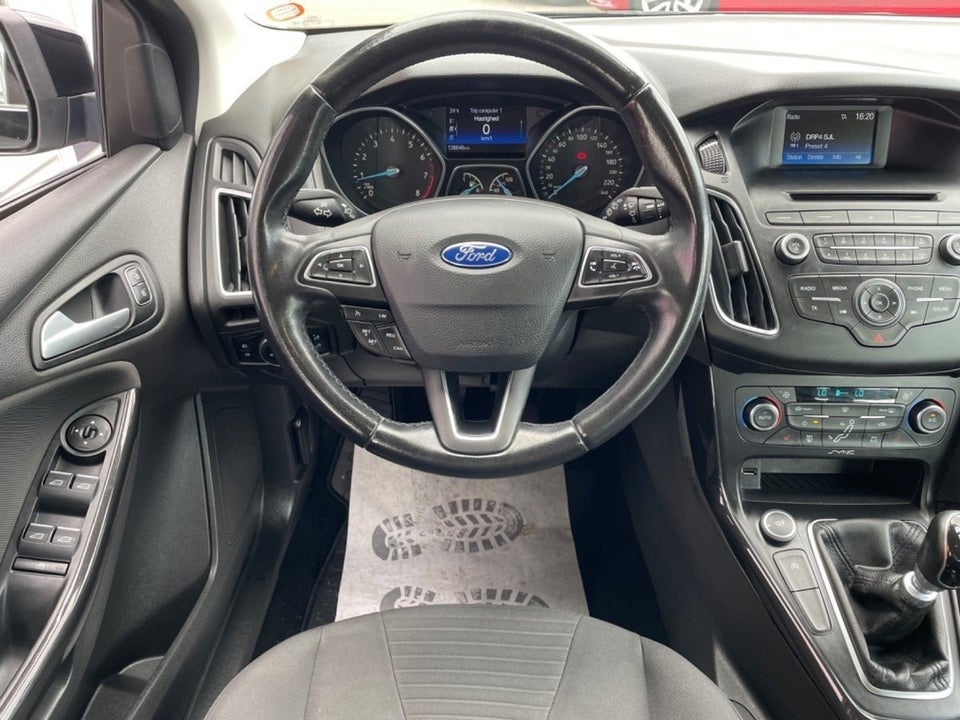 Ford Focus 1,0 SCTi 125 Business 5d