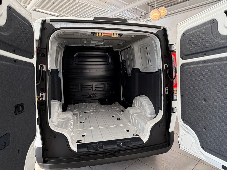 Kia PV5 71 Long Range Work