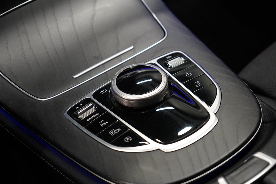 Mercedes E220 d 2,0 Avantgarde stc. aut. 5d