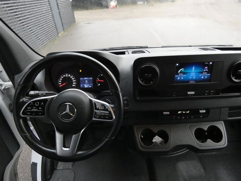 Mercedes Sprinter 317 2,0 CDi Alukasse m/lift aut. RWD 2d