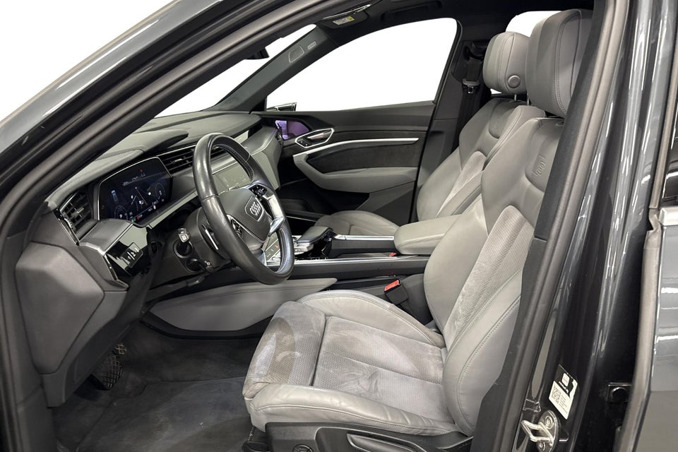 Audi e-tron 55 Advanced Prestige Sportback quattro 5d