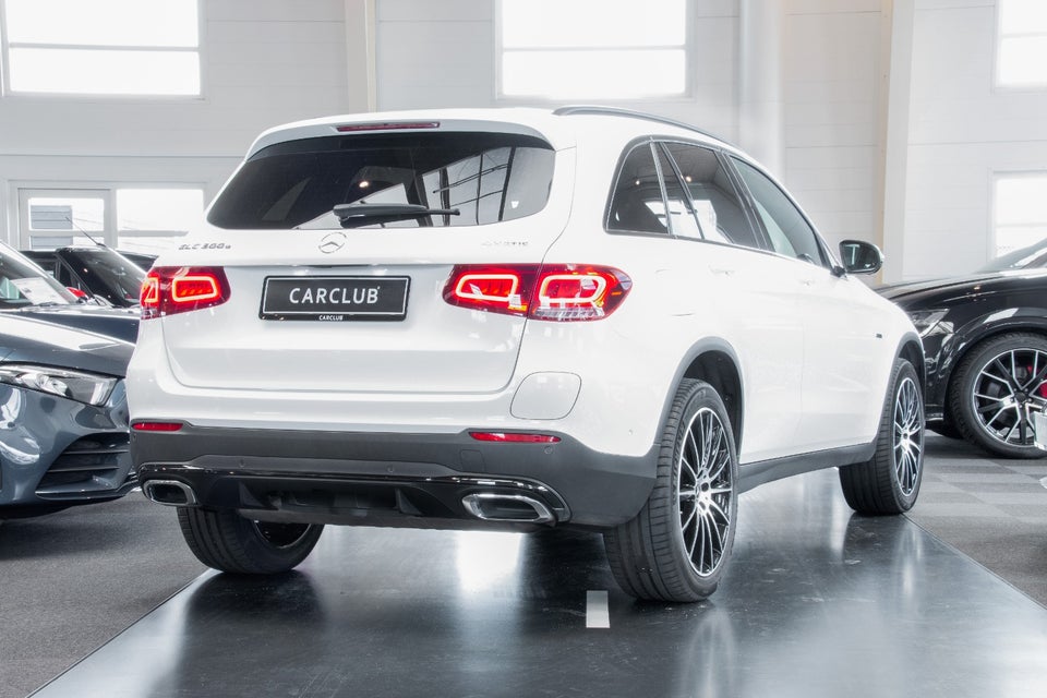 Mercedes GLC300 e 2,0 AMG Line aut. 4Matic 5d