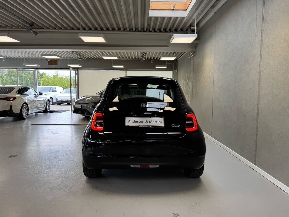 Fiat 500e 42 la Prima by Bocelli 3d